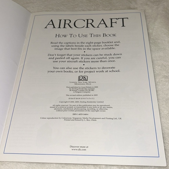 !**KIDS BOOKS 4/$10**! Aircraft More Than 60 Reusable Full-Color Stickersby 2005 - Picture 2 of 9